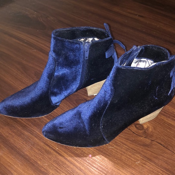 Blue Velvet Booties - Picture 2 of 3